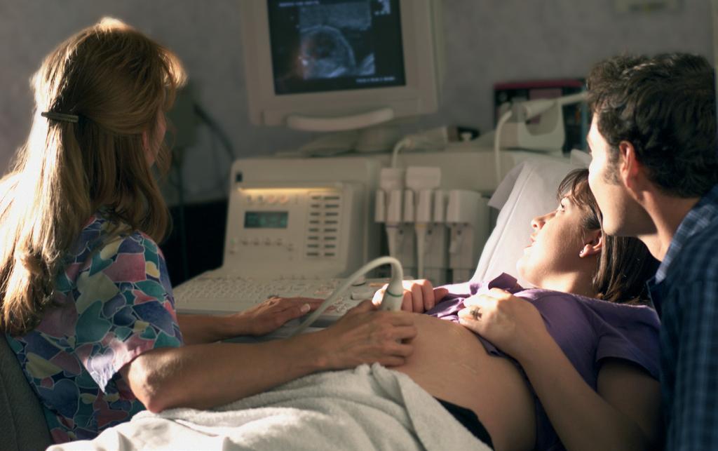 Fem skäl att teckna aktier i ObsteCare AB * ObsteCare adresserar förlossningsvården vilket är en eftersatt del av vården med en stor potential.