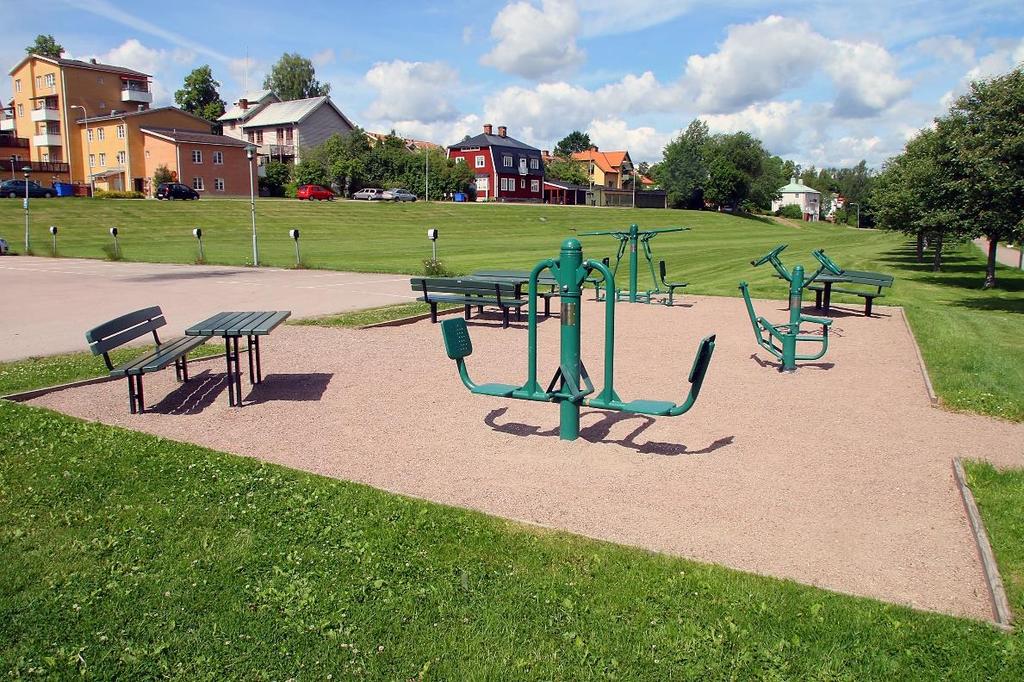 Måluppfyllelse Samtliga perspektiv med målsättningar beräknas helt eller delvis uppfyllas under pågående år. Några av de kommunövergripande målen kan mätas först efter årsskiftet.