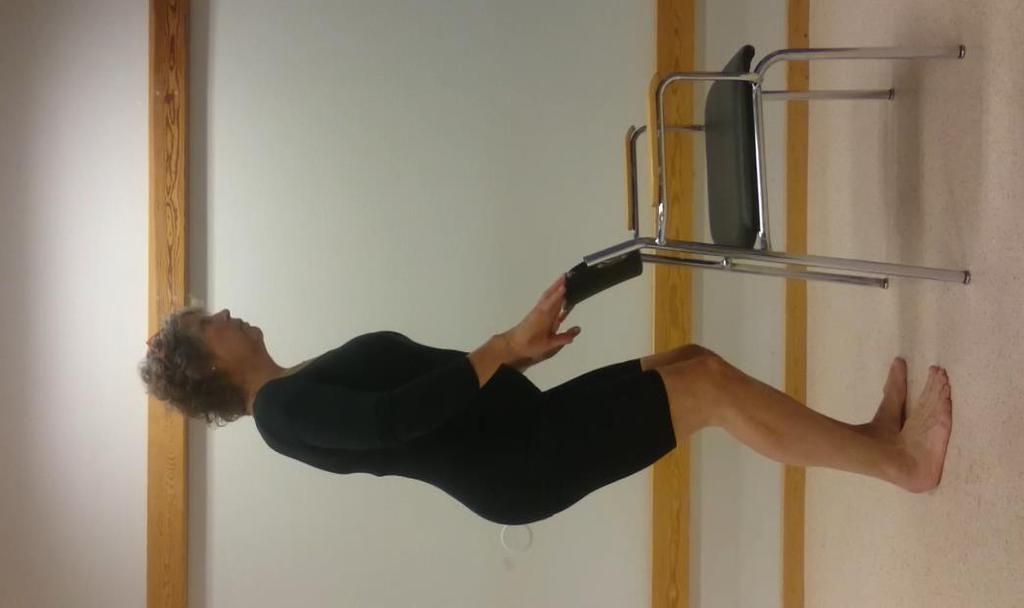 Knäböj i stående Uppresning sittande till stående - sidlika belastning på båda benen höft- och