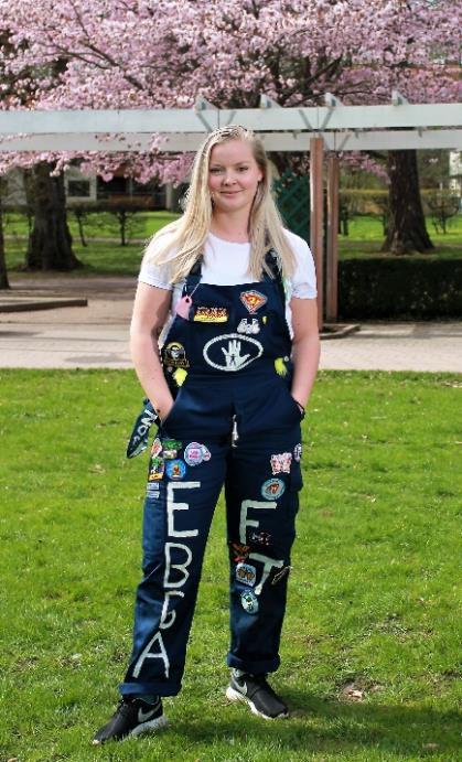 Namn: Ebba Granberg Ålder: 24 Bor: Fjärilen (Gottfridsberg) Hemhemma: Kristianstad Favoritmuskel: M.