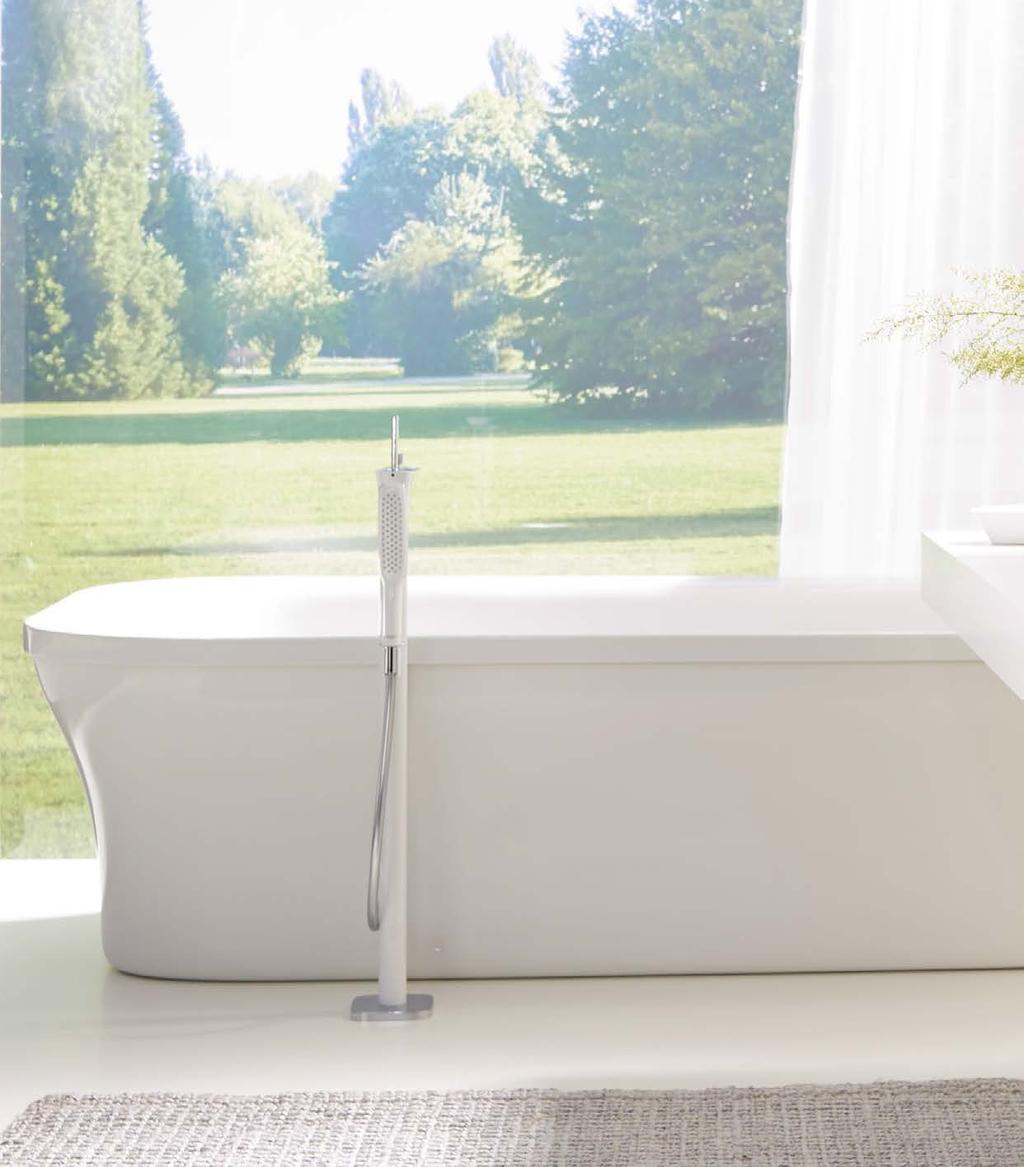 Prisbelönad design i vitt och krom.