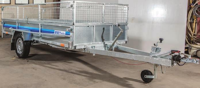 FLAKTRAILER bromsad Samtliga modeller levereras med stödhjul, plåtskärmar och gasdämpad tipp. Surrningsöglor i lämsidan är standard. Trailern på bilden kan vara extra utrustad. 1300 AXEL FRÅN 19.