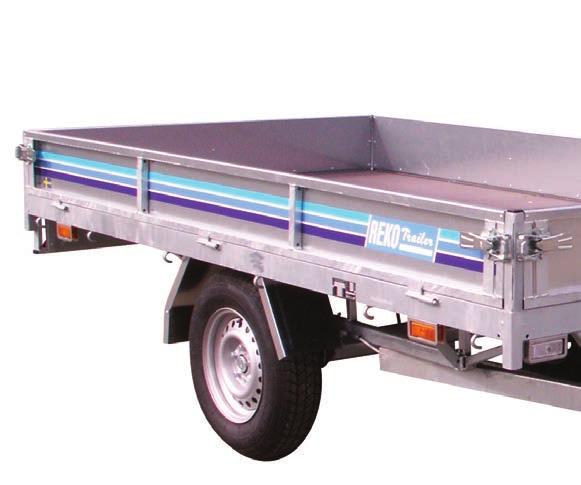 HÖGBYGGD FLAKTRAILER bromsad Samtliga högbyggda modeller levereras med stödhjul och plåtskärmar. Surrningsöglor i lämsidan är standard.