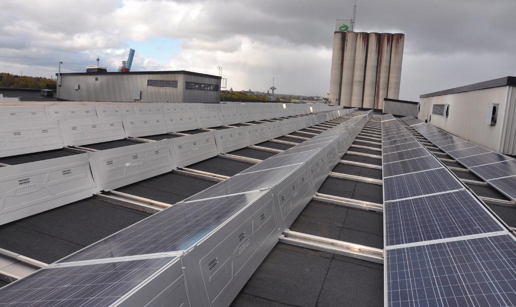 Det pågår ett europeiskt arbete med att ta fram standarder för infästning av solceller till tak.