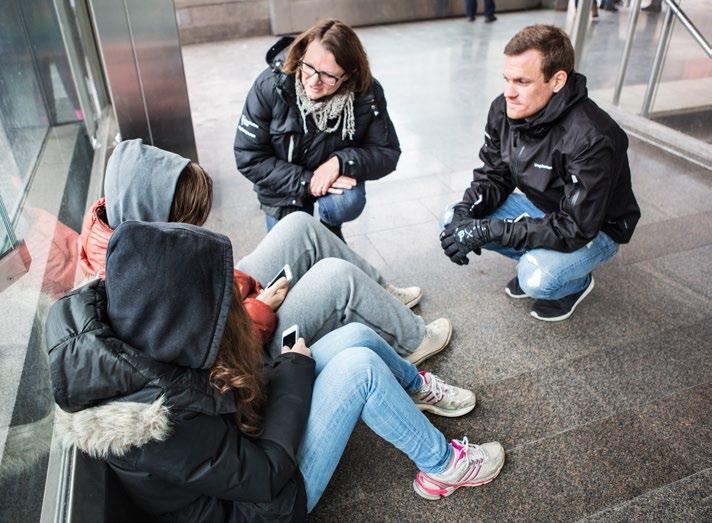 FOTO: LIESELOTTE VAN DER MEIJS Ett Stockholm som håller samman Sociala insatser och jämlika livschanser För att förebygga sociala problem ska stadens verksamheter fokusera på det förebyggande arbetet