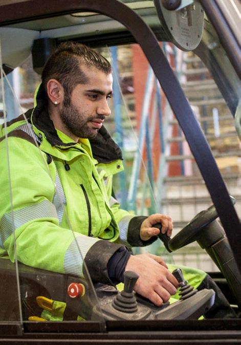 Genom att ställa adekvata tillgänglighetskrav vid upphandling bidrar staden till att öka delaktigheten för personer med funktionsnedsättning i leverantörsleden.