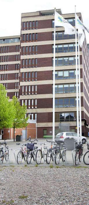 Riskfaktorer (forts.) Handel på MTF-marknadsplats Bolaget kommer att ansöka om att dess aktie skall upptas till handel på en s.k. MTF, (Multilateral Trading Facility).