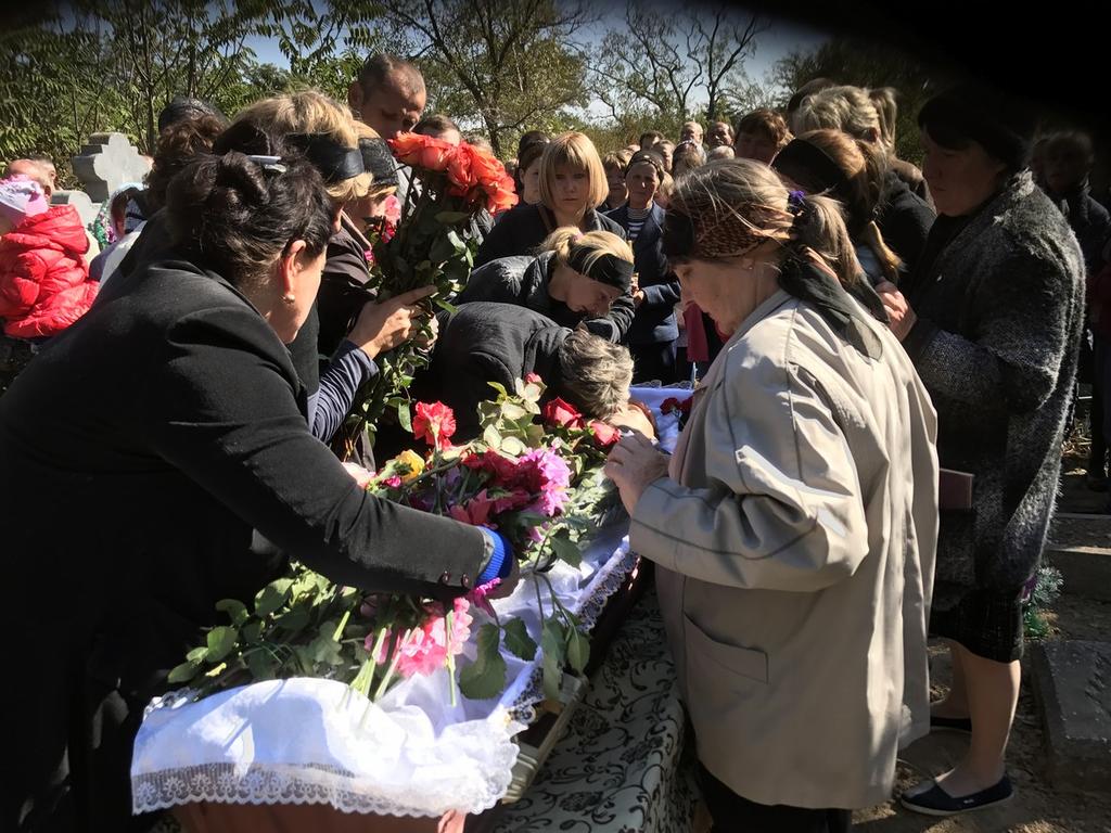 Valera var brorson till Arvid och det är ju ganska ovanligt att tre personer inom samma familj avlider under en så kort tidsperiod. I december avled Andre Gvozdik, 63 år.