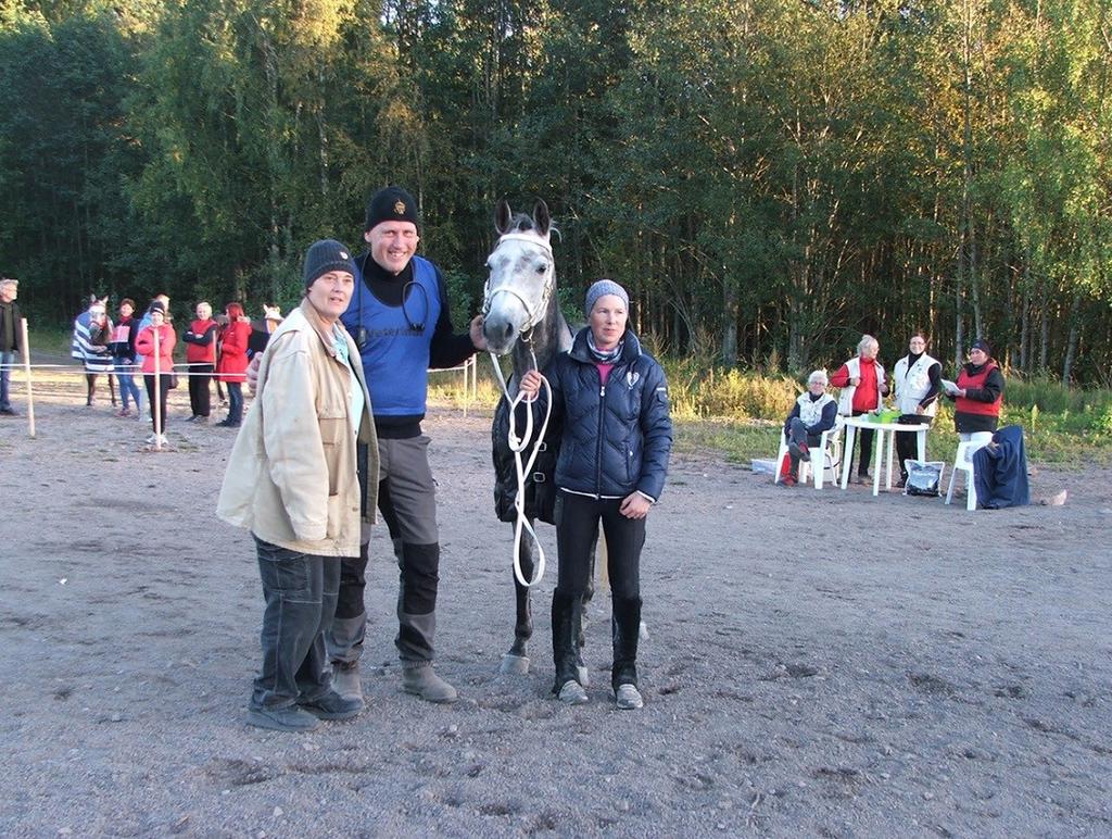 Unghästfinalen 2015 Presentation av deltagande hästar Kristinehamnsritten 3 oktober 2015 Eva Borg och Ulf Hedenström