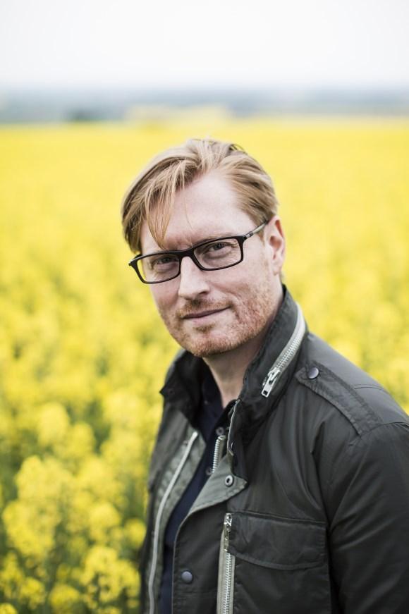 00 Entré: 50 kr medlemmar, 75 kr övriga 24 Maj Författarbesök - Anders de la Motte Vi fa r besö k av