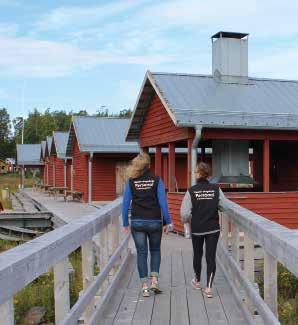 Boka skärgårdsvistelsen på: @ www.lulea.se/skargard Bra att veta STUGVÄRDAR OCH NYCKLAR Under högsäsong, från midsommar till mitten på augusti, finns det stugvärdar på plats ute på öarna.