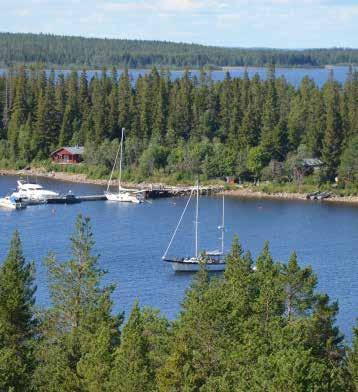 Boka skärgårdsvistelsen på: @ www.lulea.se/skargard Vy från utsiktstornet på Kluntarna.