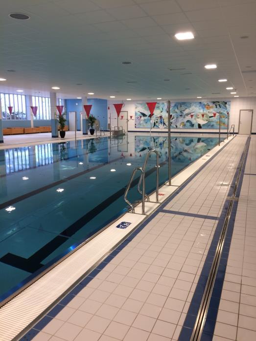 SAMMANFATTNING Kontroll har utförts av om badanläggningar i Stockholm m. fl.
