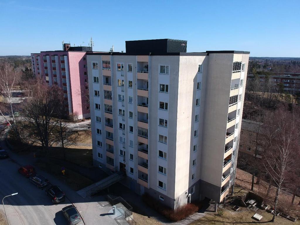 8. STÖRNINGAR Utemiljö Cykelparkeringar Gator, trafik Trottoar,
