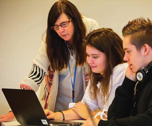 Årskurs 3 Nu ligger fokus på att specialisera Dig och förfina Dina kunskaper. Genom gymnasiearbetet och den företagsekonomiska specialiseringen får du arbeta vetenskapligt.