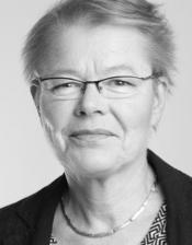 Är engagerad i föreningens gårdsgrupp och boulekvällar. Ullas utbildning är från Stockholms Universitet, fysikerlinjen.