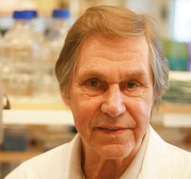 Patologin vid Karolinska Sjukhuset Arne Ljungqvist Professor emeritus i patologi Hedersmedlem i Internationella Olympiska kommittén och tidigare ordförande i Riksidrottsförbundet Gert Auer Professor