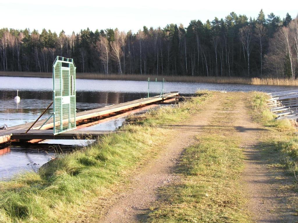 Orsaksutredning Sida 3(5) Undersökning Undersökningen utfördes 2012-10-10 av brandinspektör Magnus Östlund. Människan Den omkomne mannen var född 1961.