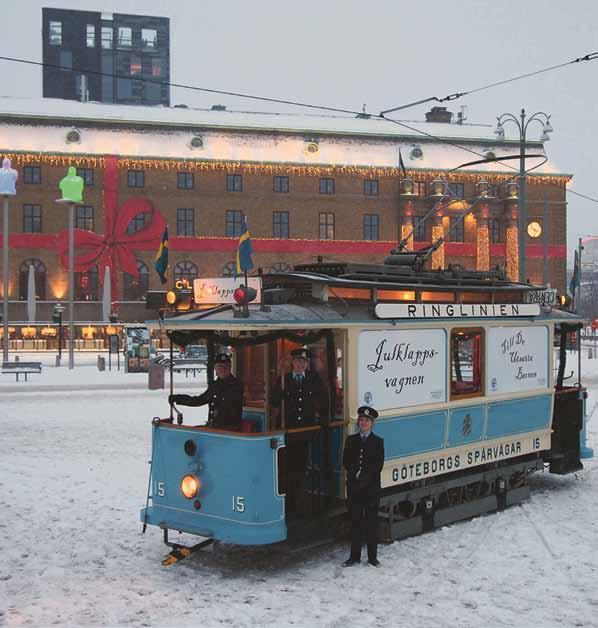 När Julklappsvagnen kommer till vår del av staden har du chansen att sprida extra mycket glädje till de som behöver det som mest. Vagnen stannar till vid Sankt Sigfridsplan mellan 12.30 och 13.00.