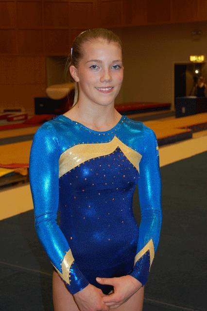 - Den bästa barrserie jag sett en svensk flicka göra under mina 35 år i gymnastiken! - Det är verkligen fantastiskt roligt. Ida syns och lyser trots sina unga år.