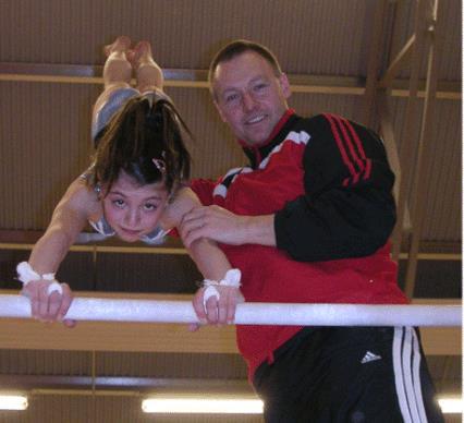 Elittränarna Matsson i utvecklingsprojekt i Falun 2009-03-20 Leksand Gymnastikförening är en av fyra noggrant utvalda elitidrottsföreningar som under 2009 ingår ett ett projekt där forskning och