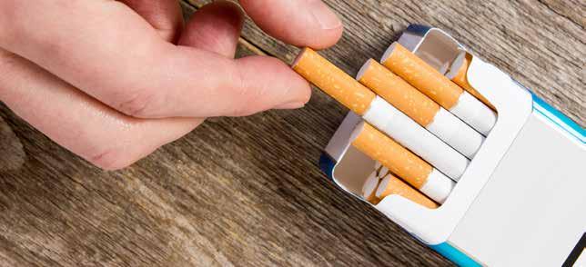 8. Information om tobaksoch folkölsförsäljning 8.1. Tobak Vid försäljning av tobak gäller bestämmelserna i tobakslagen, TL, (1993:581). Denna lag har kompletterats med tillägg av senare datum.
