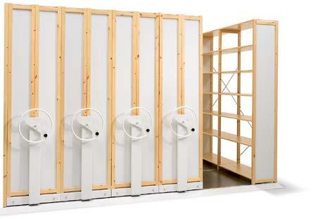 Gavlar och hyllplan i massiv lackerad furu. Arkivet tål hög belastning ca 100 kg per hylla.