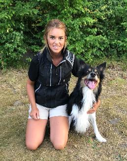 Vazz Deltagit 3 gånger SM silver 2013 med min förre golden Bara kul att få deltaga Min hund är förutom en tävlingshund en väldigt mysig familjehund.