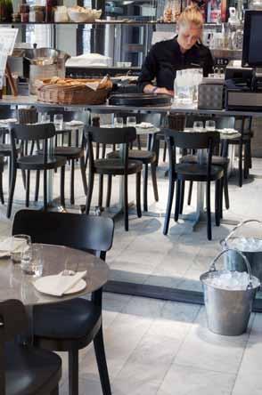 De gör då besiktningar på plats, tar prover och utreder det aktuella händelseförloppet utifrån vår samlade