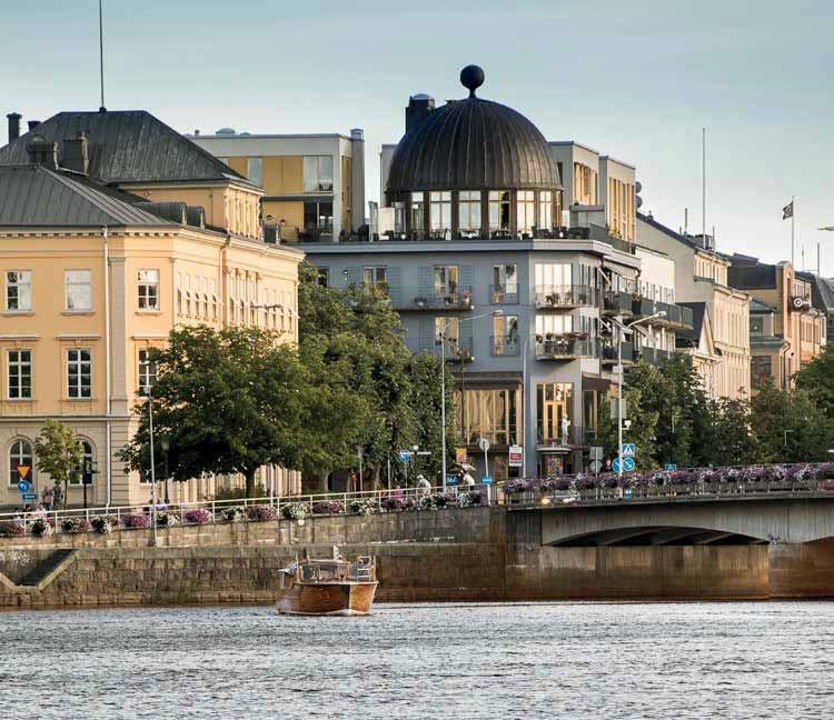 Karlstad är upplevelser I Karlstad är det alltid något på gång. På friidrottsgalan Karlstad Grand Prix kan du se friidrott i toppklass. Musikfestivalen Putte i Parken bjuder på skön musik.