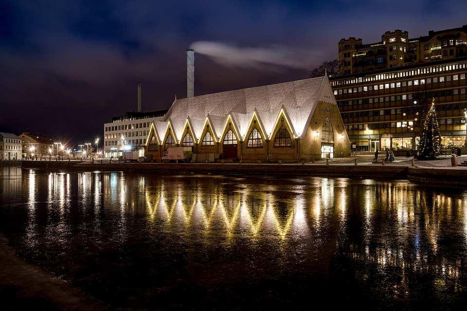 Program fredag 9 mars 08.30 Nordiskt Nätverk på Island Vad hände under Nordiska Nätverket på Island? Vi får en rapport!