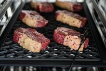 Placera alltid kärntemperaturnålen i produktens tjockaste
