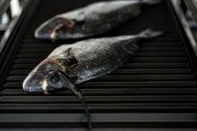 - Låt inte kärntemperaturnålen hänga ut ur ugnsutrymmet Risk för skador!