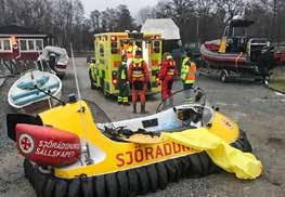 VÅRA UPPDRAG SJÖRÄDDNING VÅRA UPPDRAG SJÖRÄDDNING Övriga nominerade till Årets Sjöräddare 2017 3 Är det vanligaste antalet i besättning vid våra sjöräddningsuppdrag. Så var det i 428 av uppdragen.