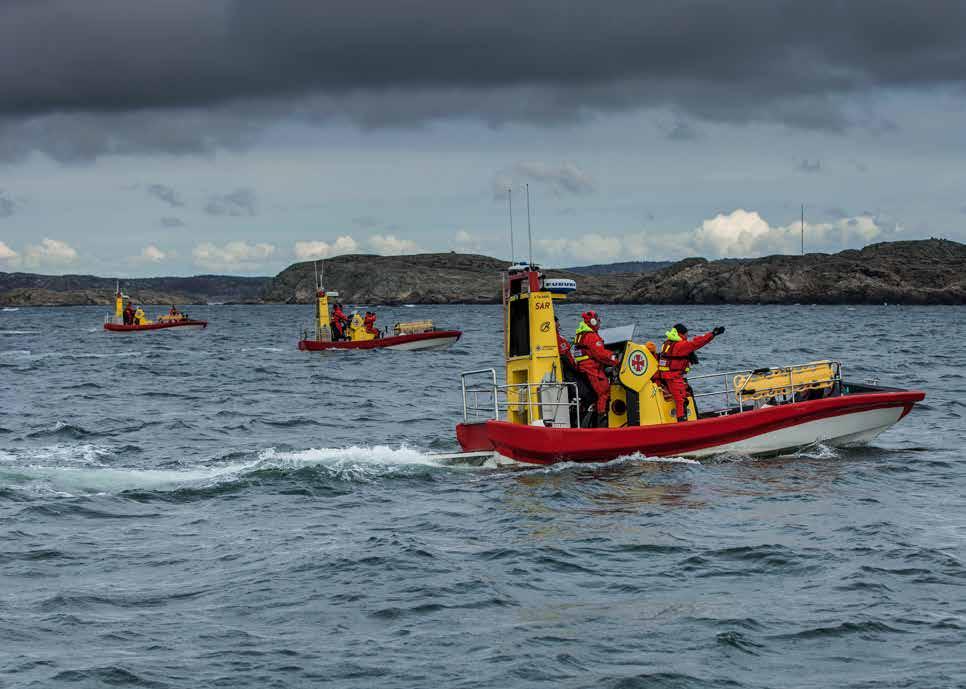 VÅRA UPPDRAG VÅRA UPPDRAG VÅRA UPPDRAG Antalet sjöräddningsfall där Sjöräddningssällskapet deltar låg under 2017 på en fortsatt historiskt hög nivå.