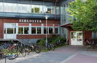 Vi Socialdemokrater vill göra kulturens olika uttrycksformer tillgängliga för alla invånare i kommunen och stimulera till eget skapande och mer