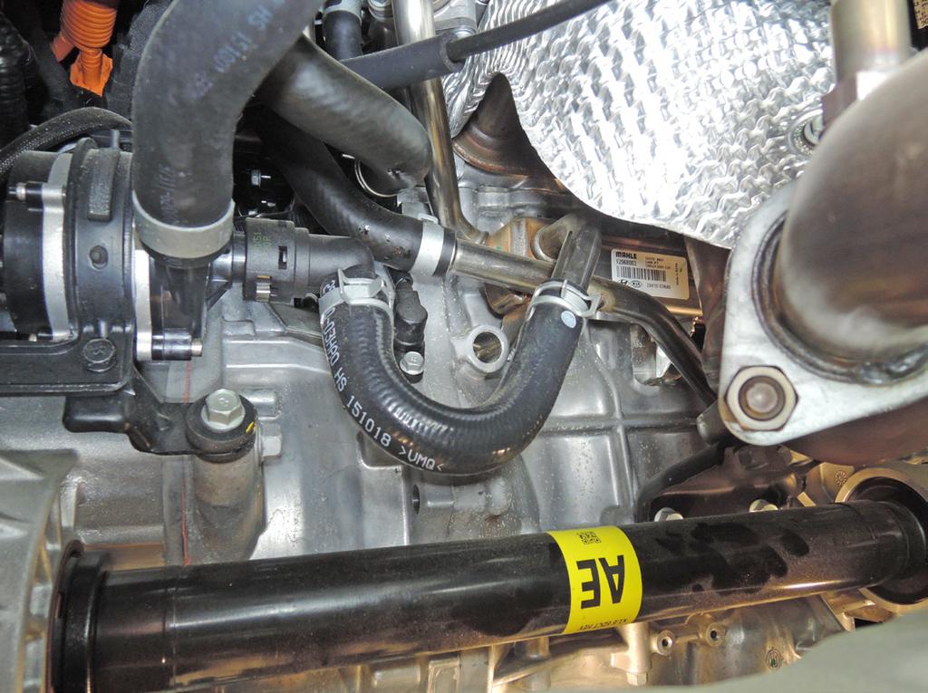 = Motortyp = Moottorityyppi = Engine model Ioniq Hybrid 06- G4LE KIA Niro Hybrid.6 DCT 06- G4LE MITSUBISHI Eclipse Cross.T WD/4WD CVT 08-4B40 Eclipse Cross.