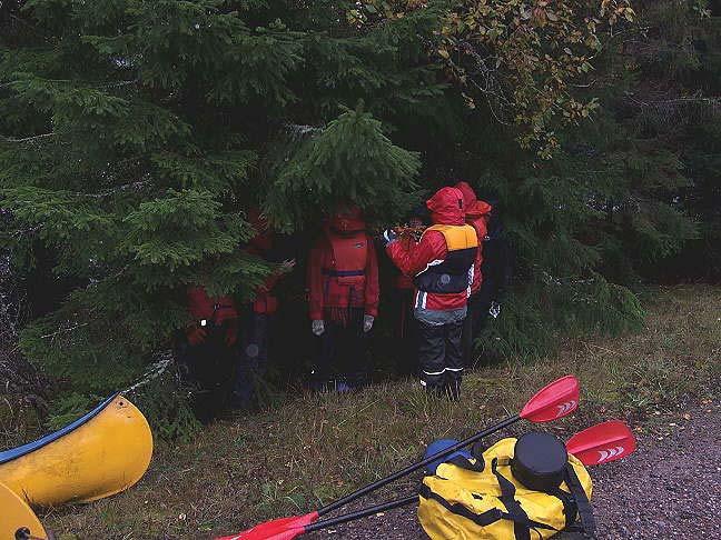 Yxornas kanothajk 29-30/9 Att lägga en kanothajk i slutet på september är ganska chansartat, det kan vara