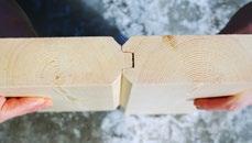 Diameter Noga genomtänkta konstruktioner I väggkonstruktionen används 45 mm tjockt hyvlat timmer. Det grova virket gör att byggnaden håller formen väl och får en lång livslängd.