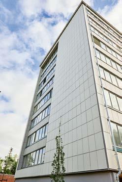 Rodovre Centre med 5000 m 2 ventilerad fasad.