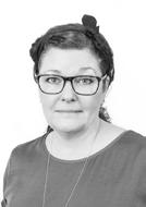har mycket god teknisk och teoretisk kunskap.
