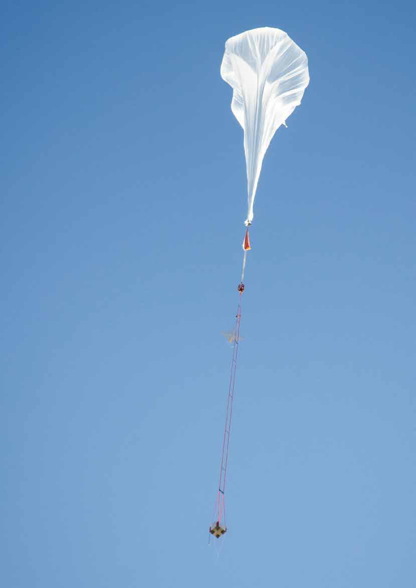 Rymdbasen Esrange Under 2017 sändes tre ballonger och sex raketer upp från Esrange: Fem av dem