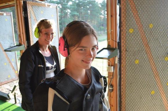 Gevär Bana Hugo Augustine Riccy Kjellkvist Noel Hoffling William Sigurdsson Anton Hansson Colin Jönsson Kompetenser Johanna Klemmedsson, 2/3 LÅB Korthåll Ida Hult Skoog, 2/3 HÅB Korthåll Mimmi Steen,