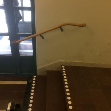 Inomhusnavigeringsprojektet som lanserades i skarpt läge augusti 2017 innebär att alla med en dator, surfplatta eller smart mobil kan hitta från punkt A till B i våra lokaler.
