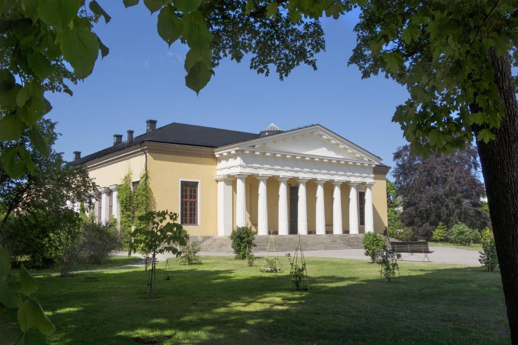 Lokalprojekt under utredning Botaniska trädgården. Trädgårdsvillan Botaniska trädgårdens kontors- och personalutrymmen är i dåligt skick och i behov av renovering och anpassning för verksamheten.