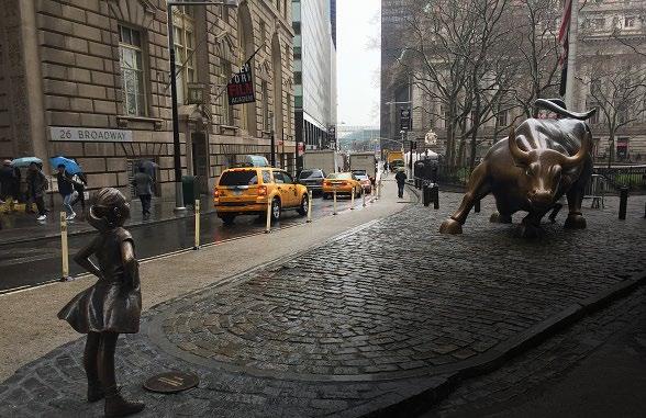 4 Vi räknar med att nuvarande bull market kommer att fortsätta under 2018, vilket också är anledningen till att vi har en övervikt i aktier. det.