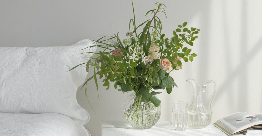 DESIGN, INKÖP OCH VAL AV MATERIAL- EN DEL AV VÄRDEKEDJAN DESIGN, INKÖP OCH VAL AV MATERIAL- EN DEL AV VÄRDEKEDJAN Design, inköp och val av material Hemtex främsta mål är att utveckla och ta fram