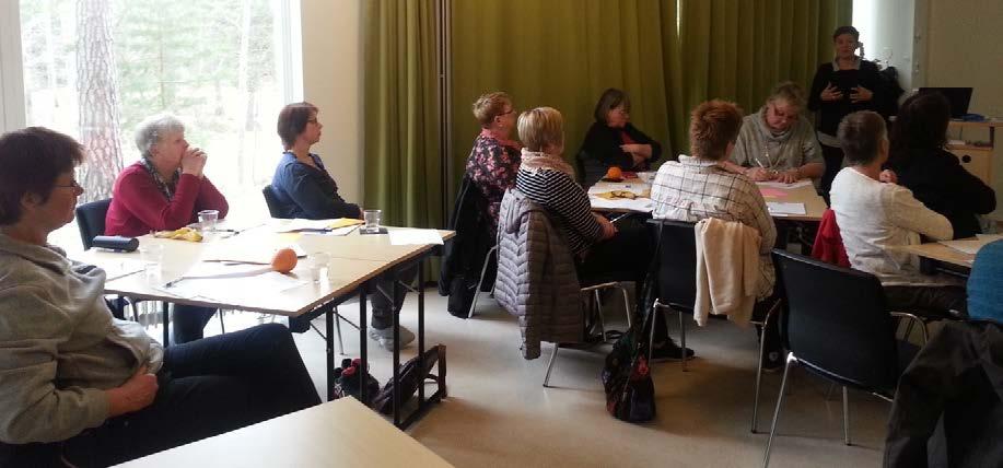 Dag två på denna träff startade med en inspirerande föreläsning av Danijela Rundqvist. Hon pratade om sitt liv och sin väg till toppen. Som hon själv sa: en helt vanlig tjej med ett annorlunda jobb.