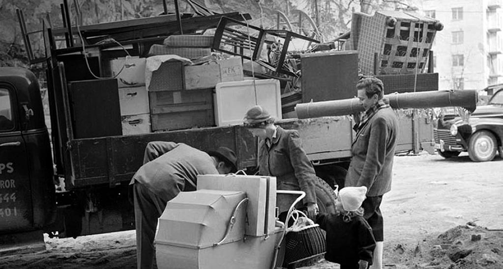 Verksamhetsidé Stockholmsberättelser Aktuella. Historiska. Personliga. Angelägna. Mörka. Roliga. Viktiga. Vackra. Stora. Små. Staden har alltid varit fylld av berättelser.