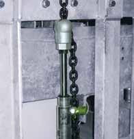 gänga NPT1 1/4-11 1/2 (x2) (x2) TL125 Metallåda 677x300x165 ESH10 Spridare, 9 kn, max öppning 85 THG113 Tryckhuvud,